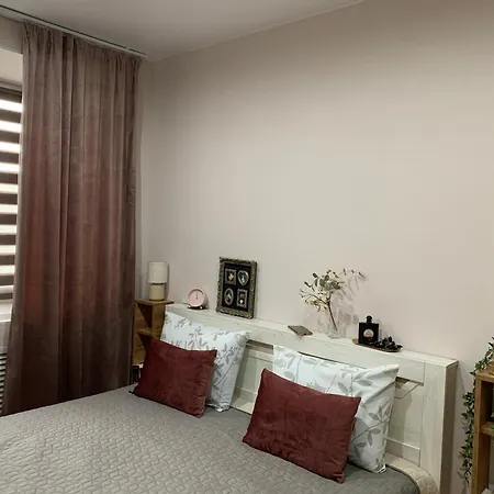 Family-friendly 2-bedroom Free Parking *