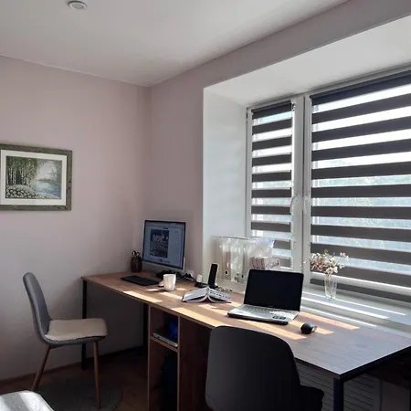 Family-friendly 2-bedroom Free Parking Narva