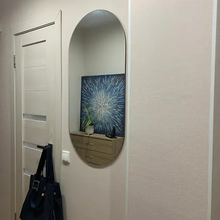 Family-friendly 2-bedroom Free Parking 公寓 纳尔瓦