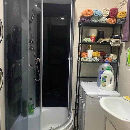 Family-friendly 2-bedroom Free Parking Narva