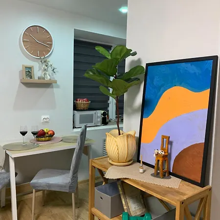 Family-friendly 2-bedroom Free Parking Daire *