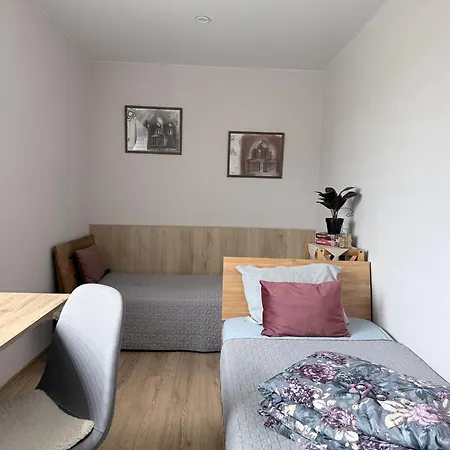Family-friendly 2-bedroom Free Parking 公寓 *