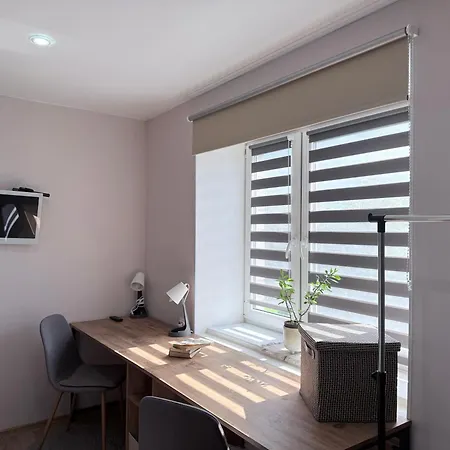 Family-friendly 2-bedroom Free Parking Appartamento *