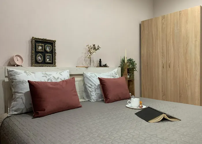 Daire Family-friendly 2-bedroom Free Parking