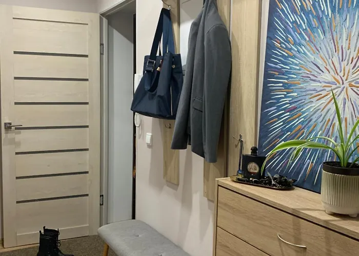 Family-friendly 2-bedroom Free Parking Narva