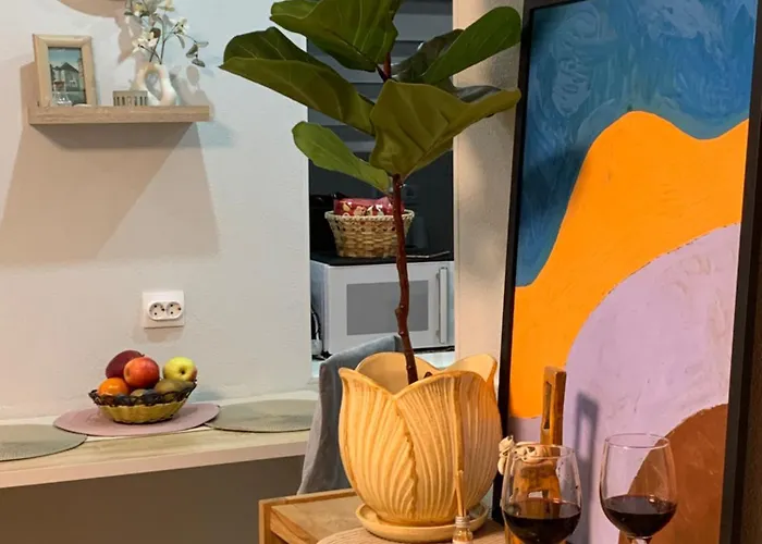 Family-friendly 2-bedroom Free Parking * Narva