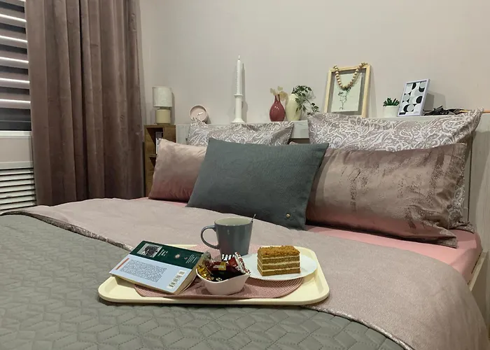 Family-friendly 2-bedroom Free Parking Daire